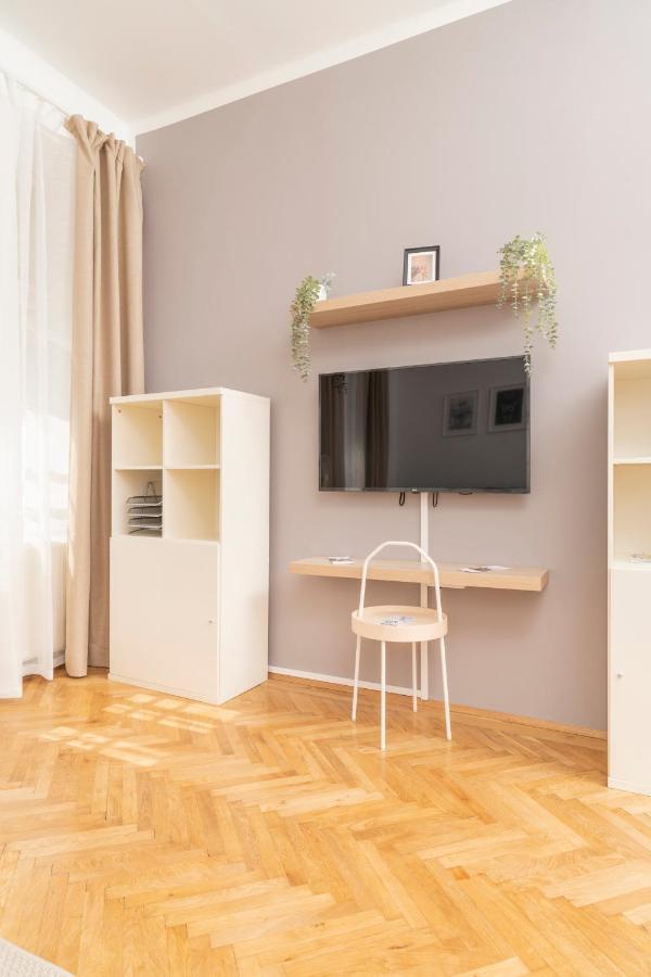 Die Fromme Hermine Wien Ngoại thất bức ảnh