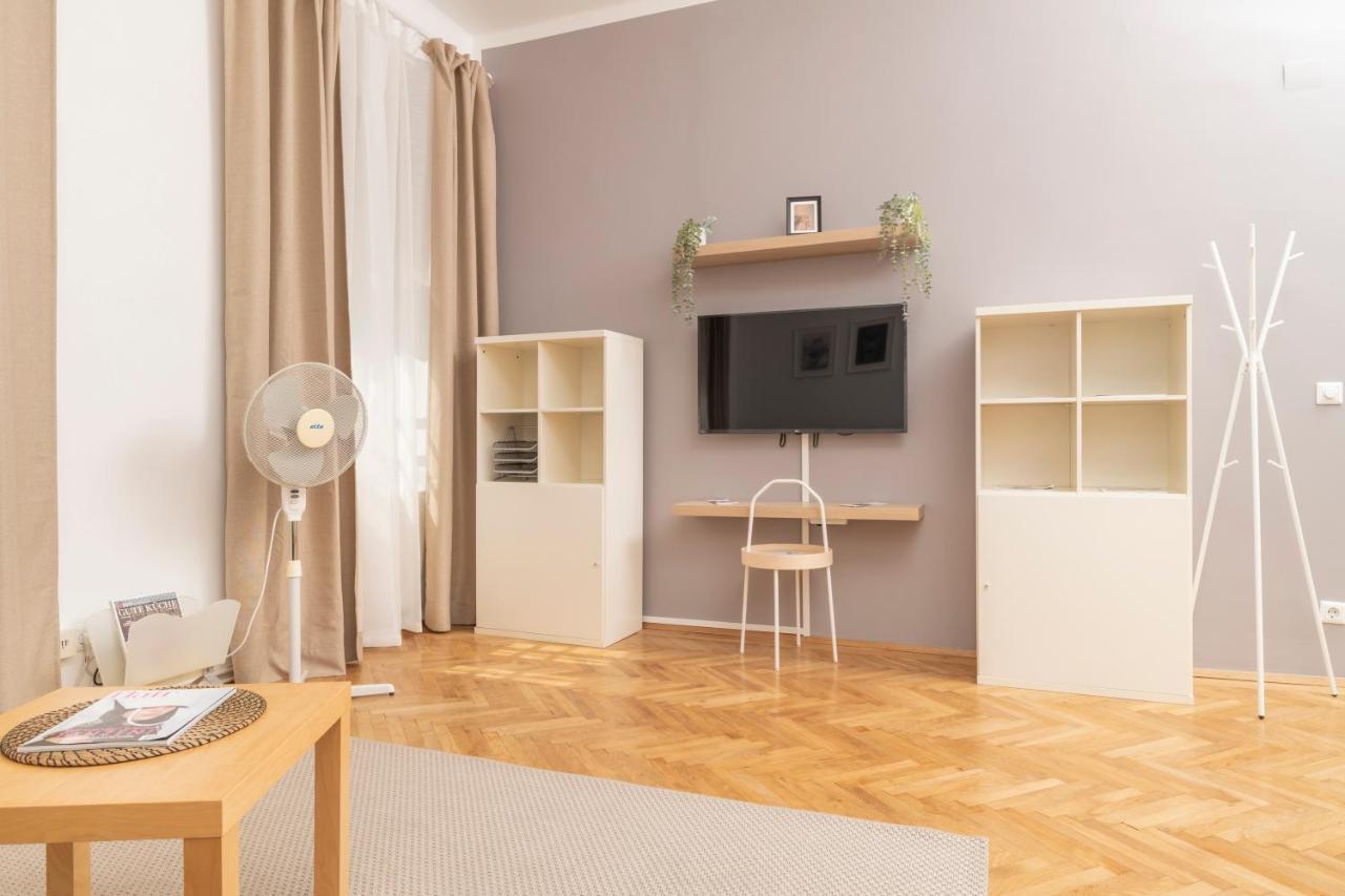 Die Fromme Hermine Wien Ngoại thất bức ảnh