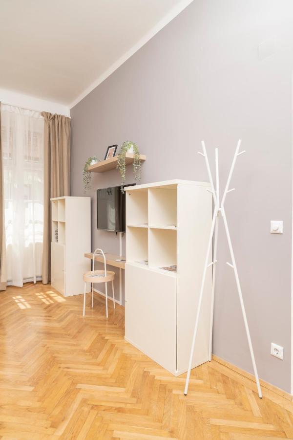 Die Fromme Hermine Wien Ngoại thất bức ảnh